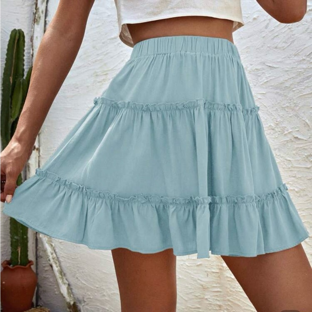 NWOT Shein Sunnyshic Skirt